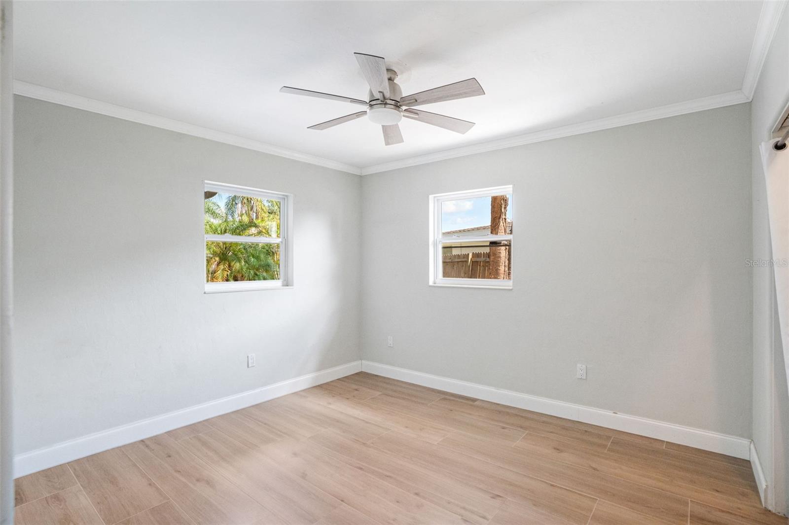 SOUTH GATE RIDGE 02 - Residential