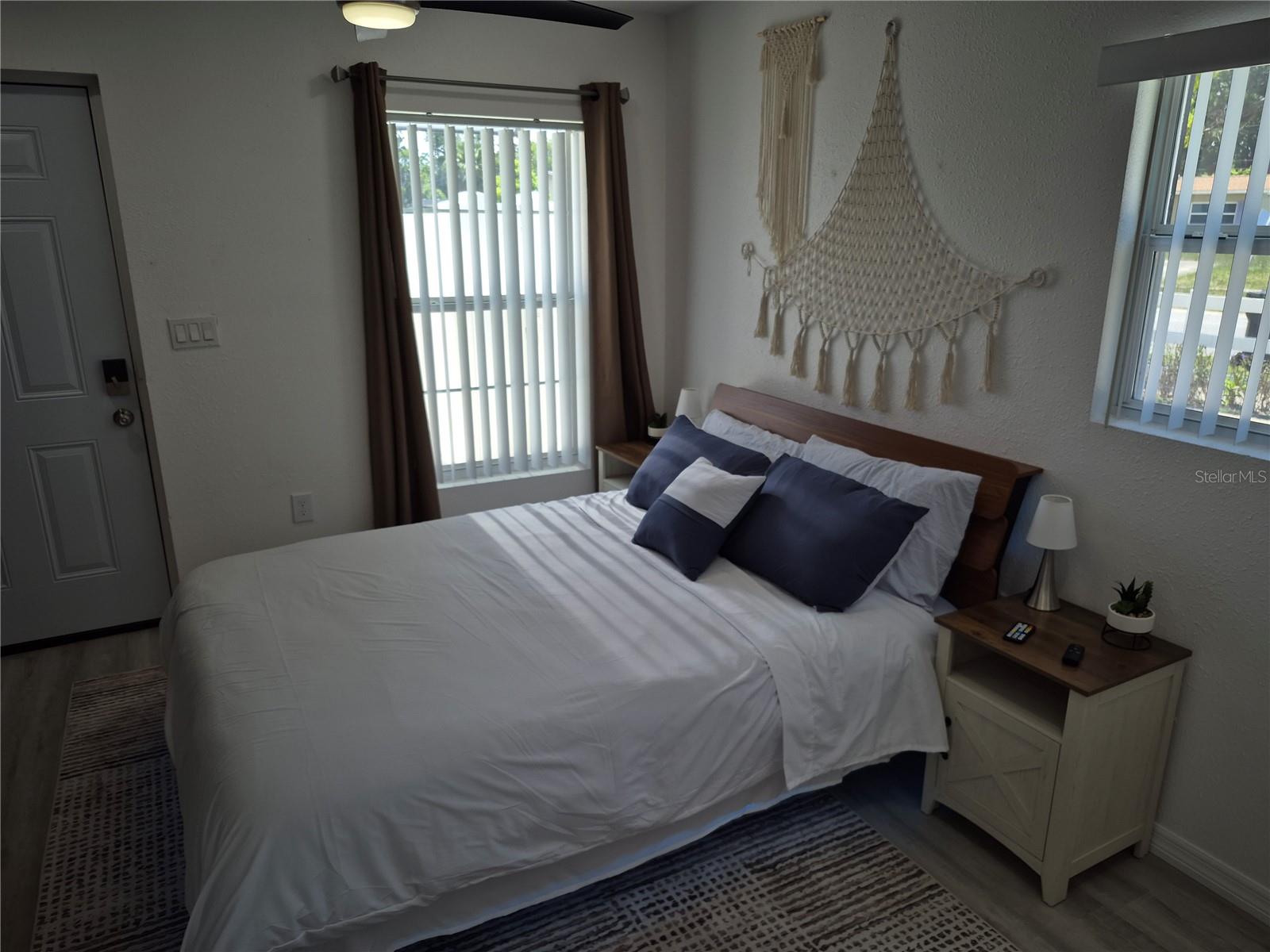 TOWNN COUNTRY PARK UN 12 - Residential Lease