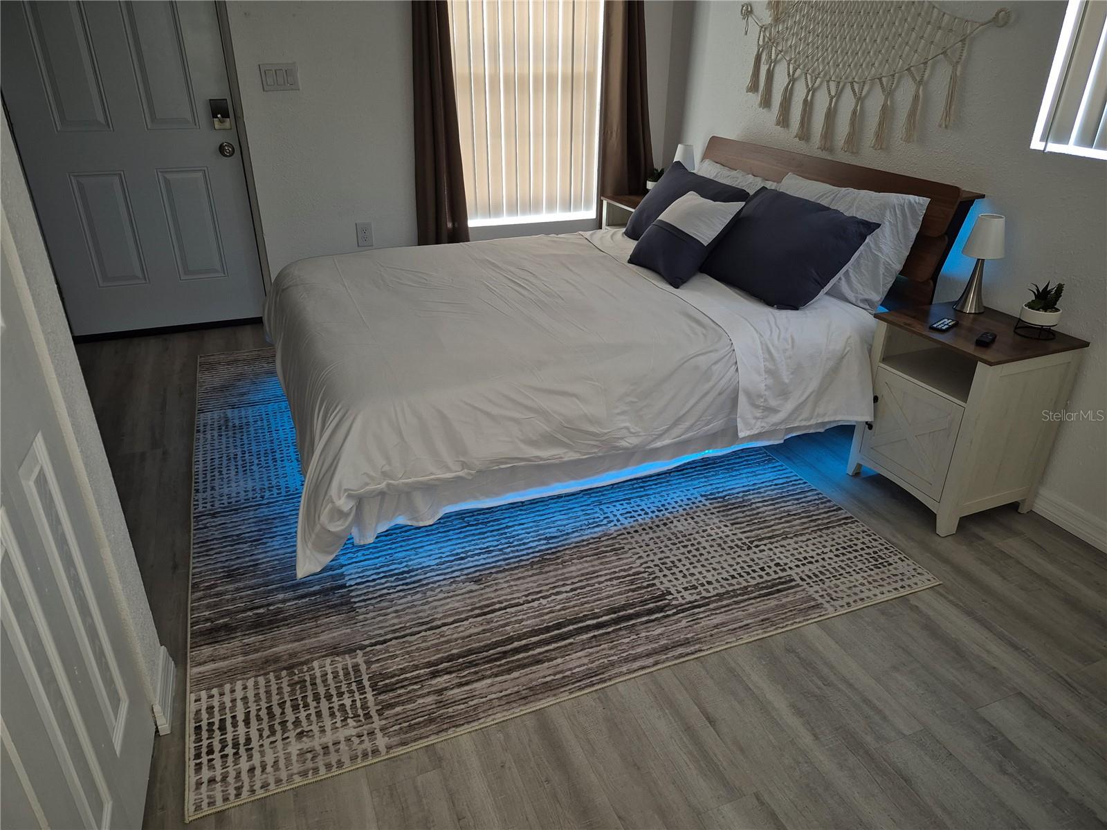 TOWNN COUNTRY PARK UN 12 - Residential Lease