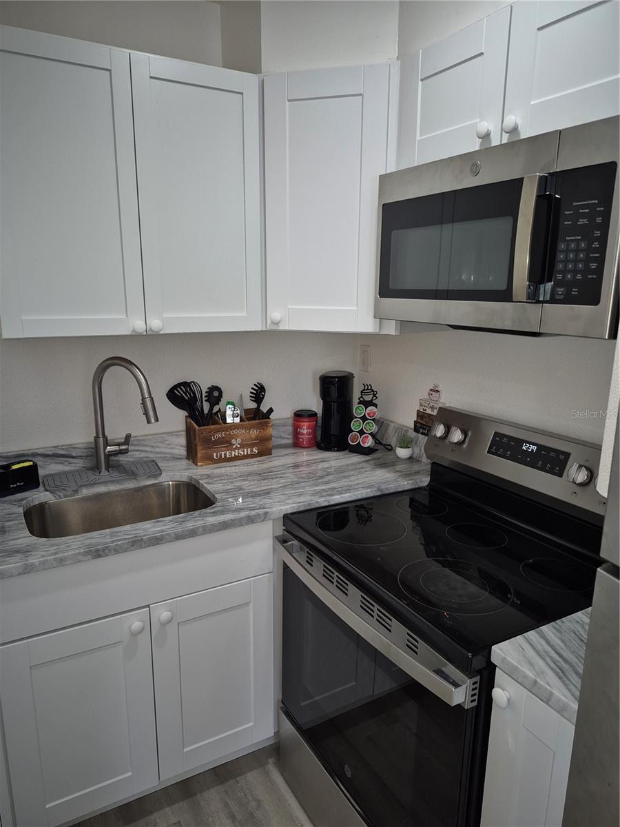 TOWNN COUNTRY PARK UN 12 - Residential Lease