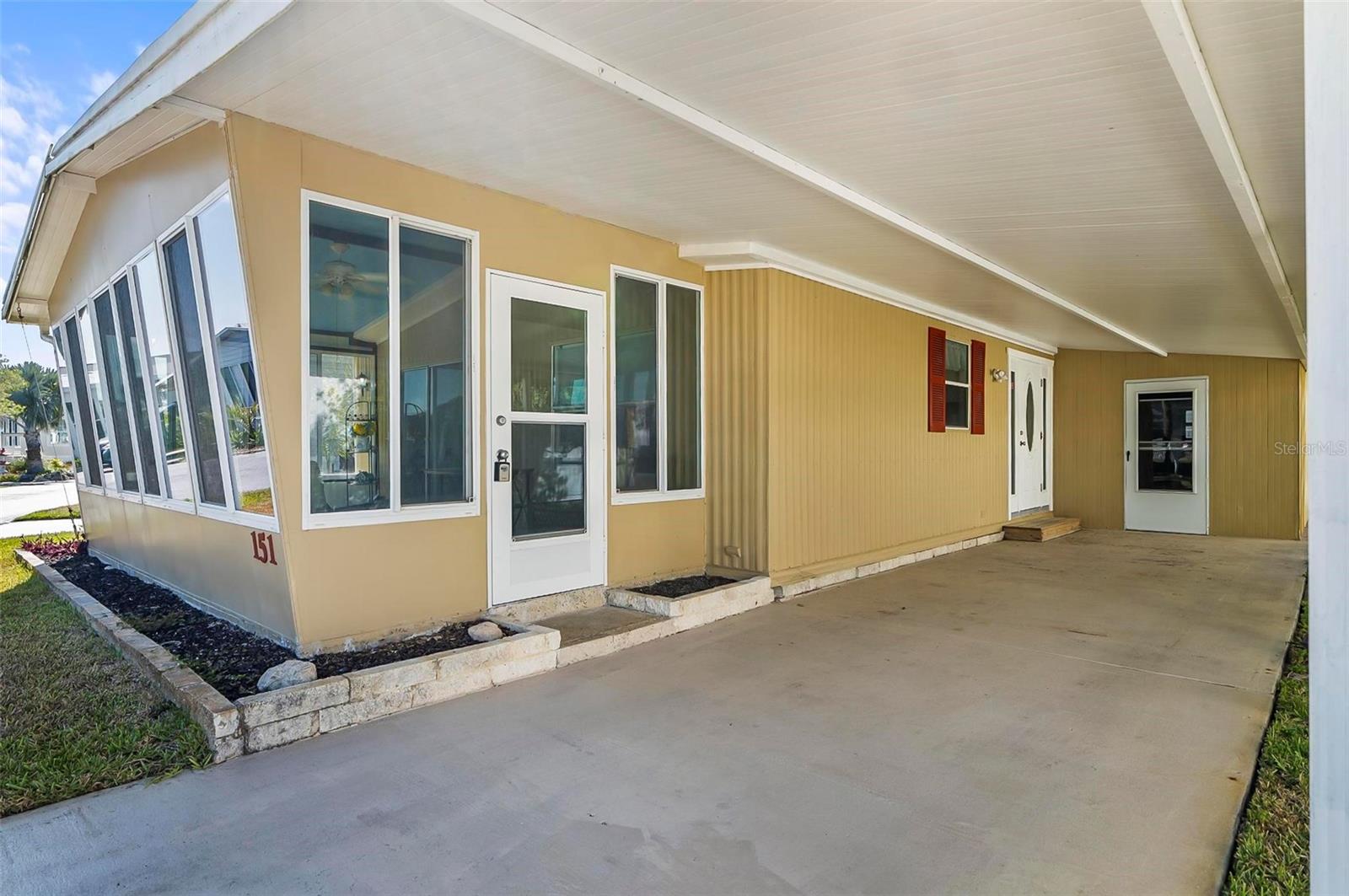 SURFSIDE ESTATES - Residential