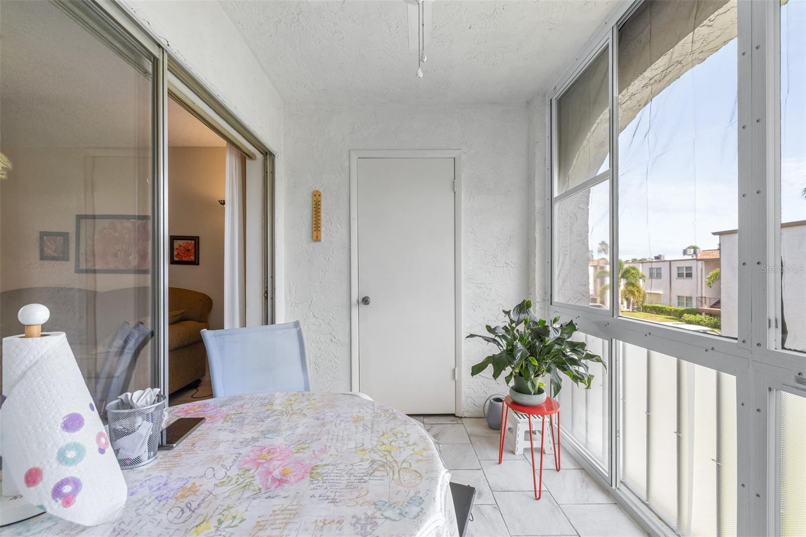 BOULEVARD CLUB THE CONDO - Residential