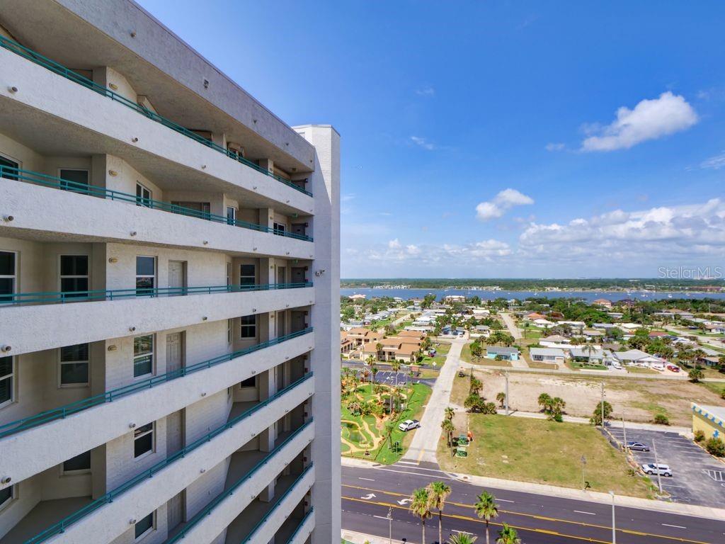 TOWERS GRANDE CONDO - Residential