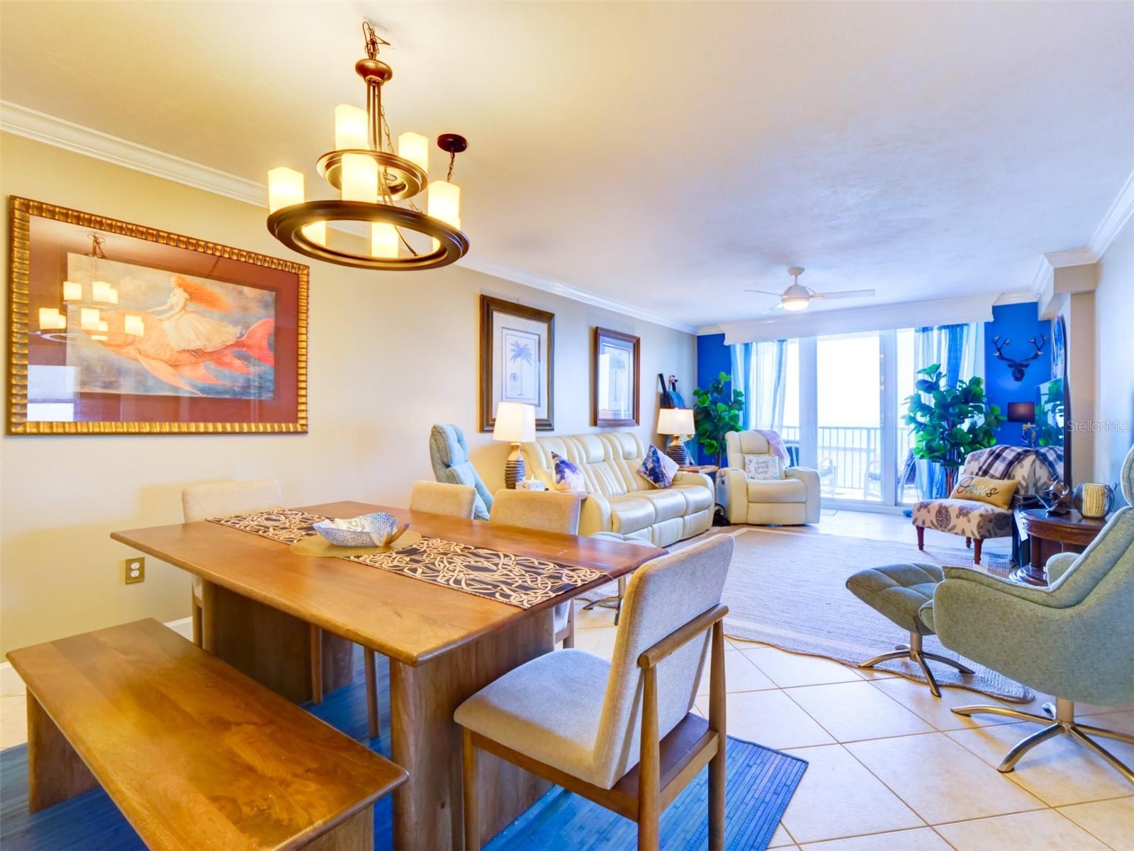 TOWERS GRANDE CONDO - Residential