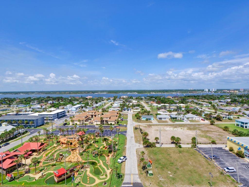 TOWERS GRANDE CONDO - Residential