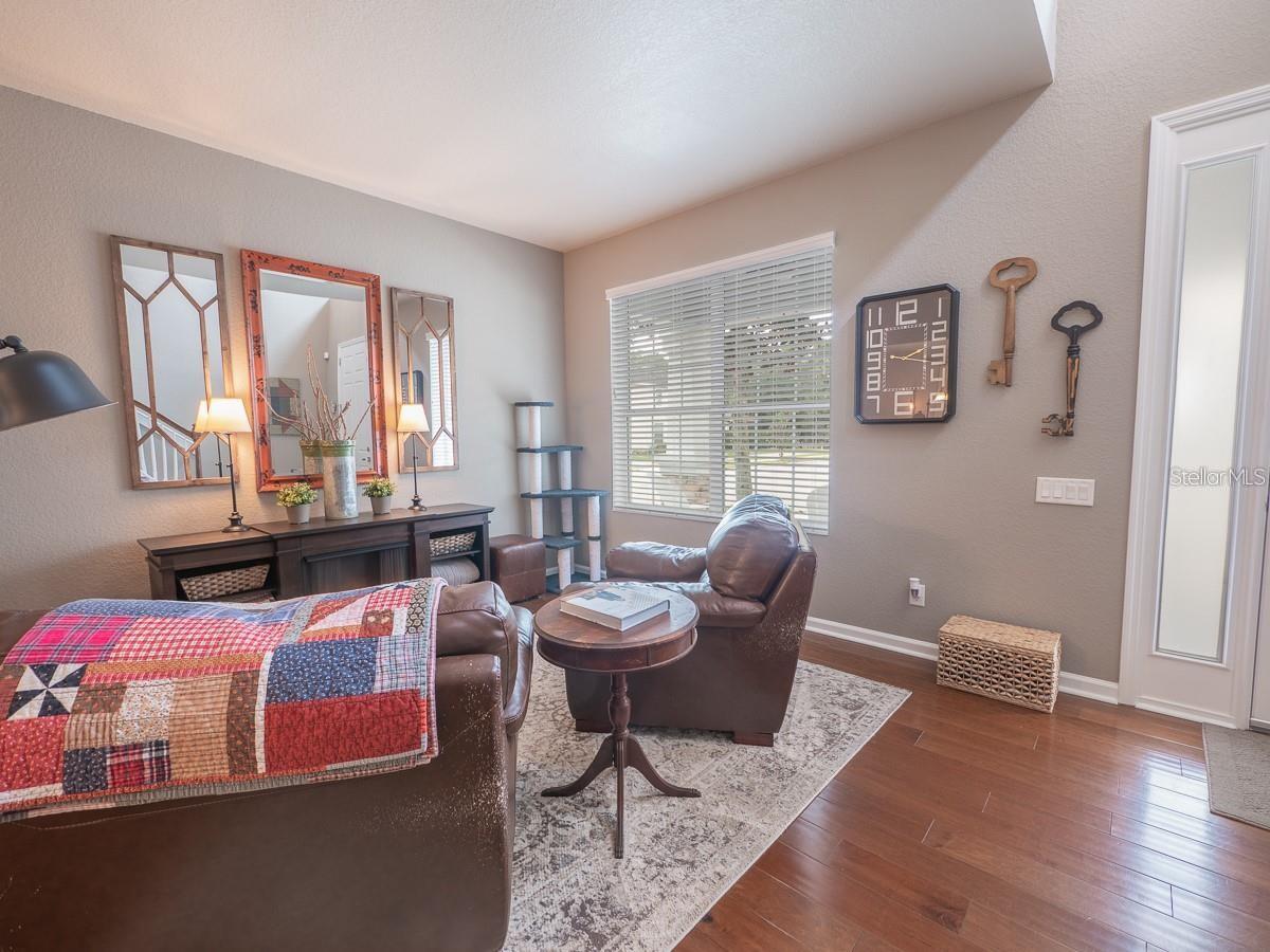 LAKE SAWYER SOUTH - Residential