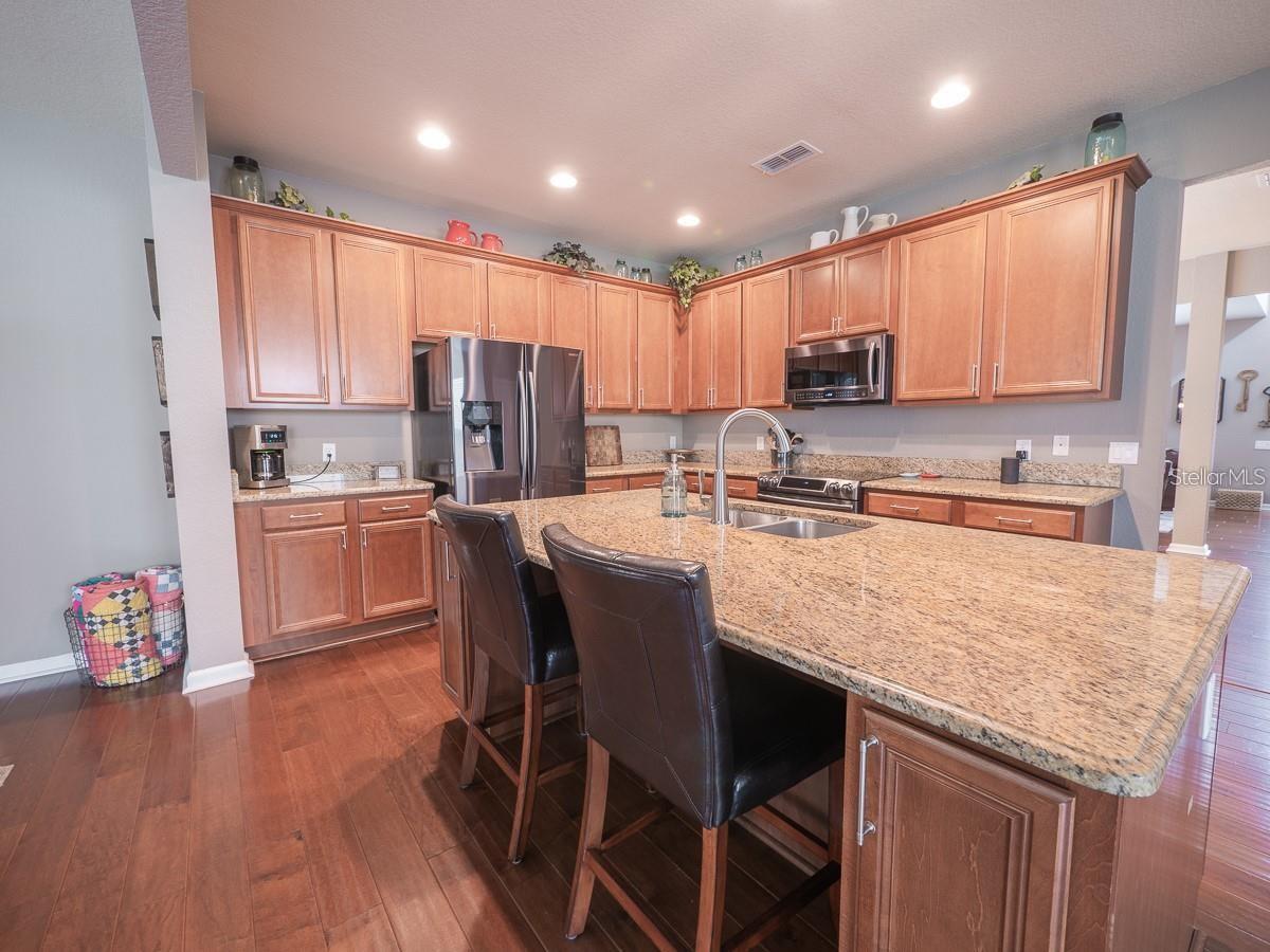 LAKE SAWYER SOUTH - Residential