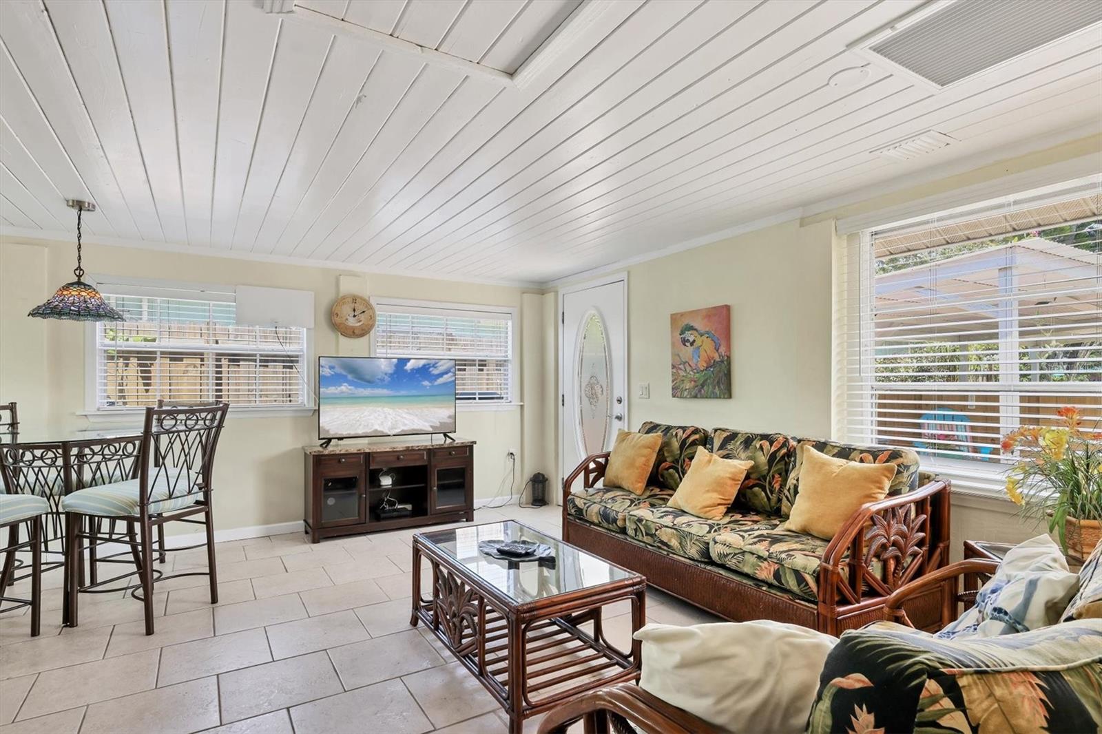 TYLER & DARLING ADD 01 - Residential Income