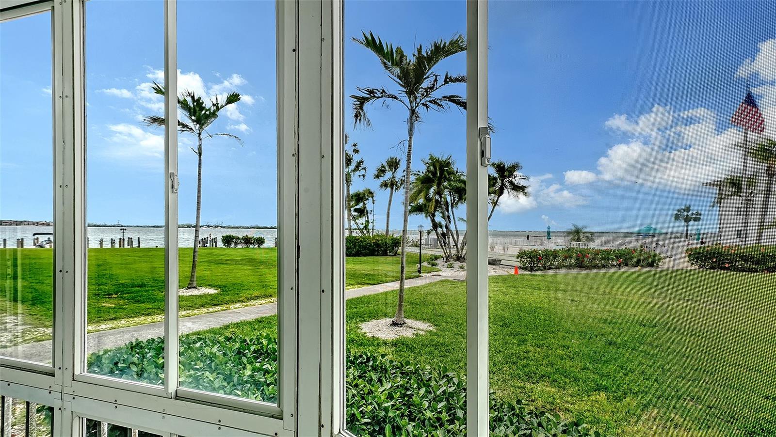 SARASOTA HARBOR EAST - Residential