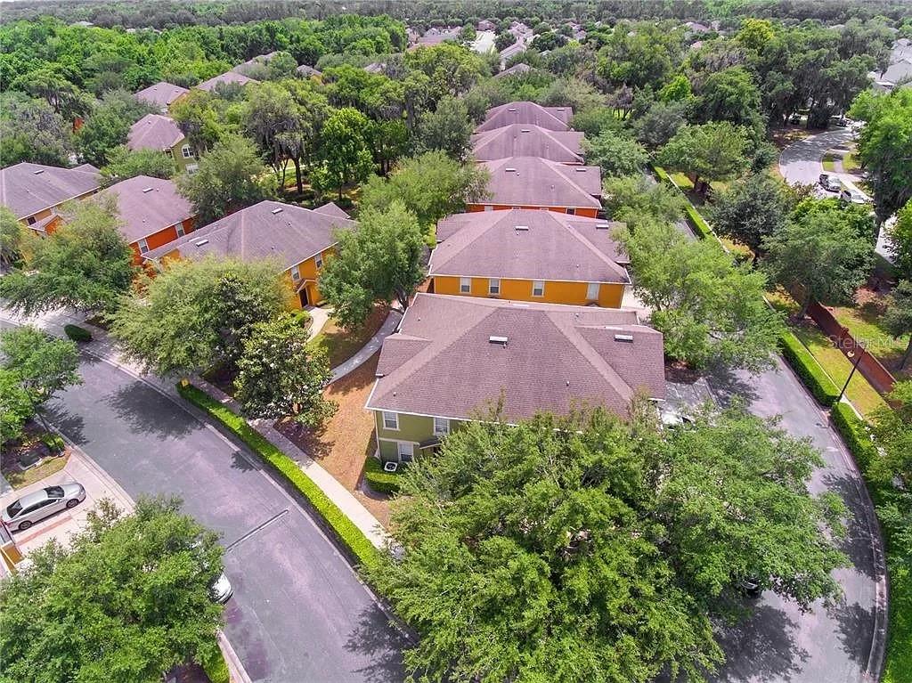 MAGNOLIA CLUB - Residential Lease