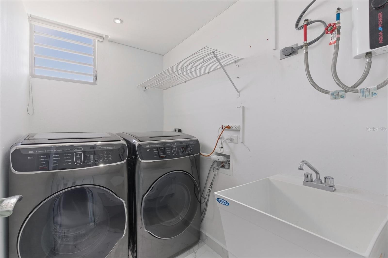 MONTECIELO - Residential