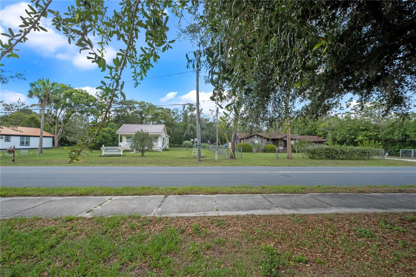 HILLSDALE - Residential