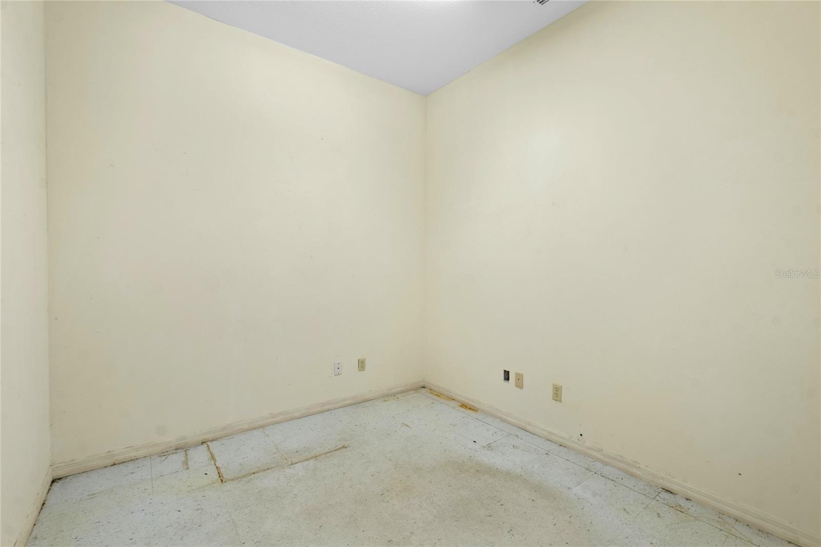 HILLSDALE - Residential