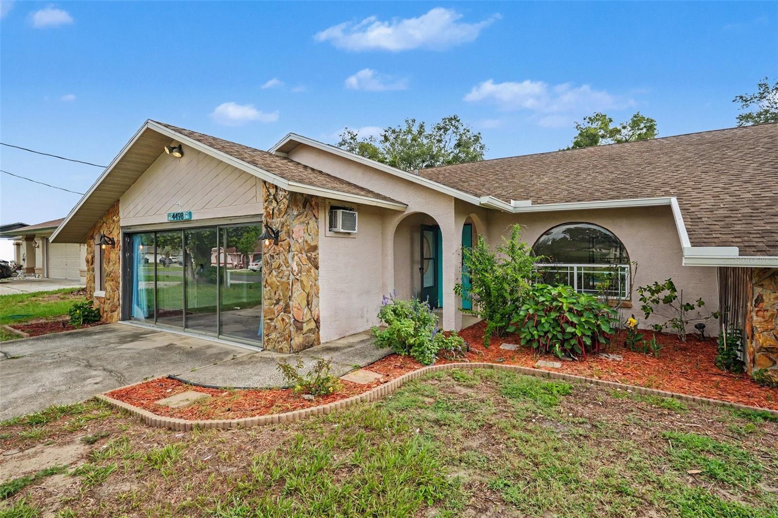 SPRING HILL - Residential