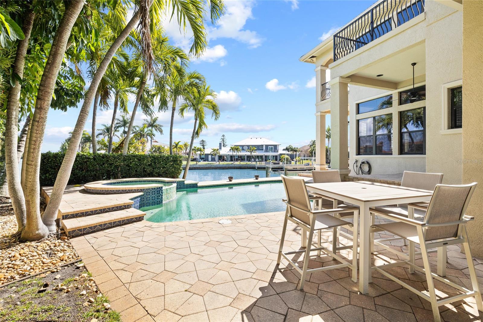 BAYWAY ISLES - Residential