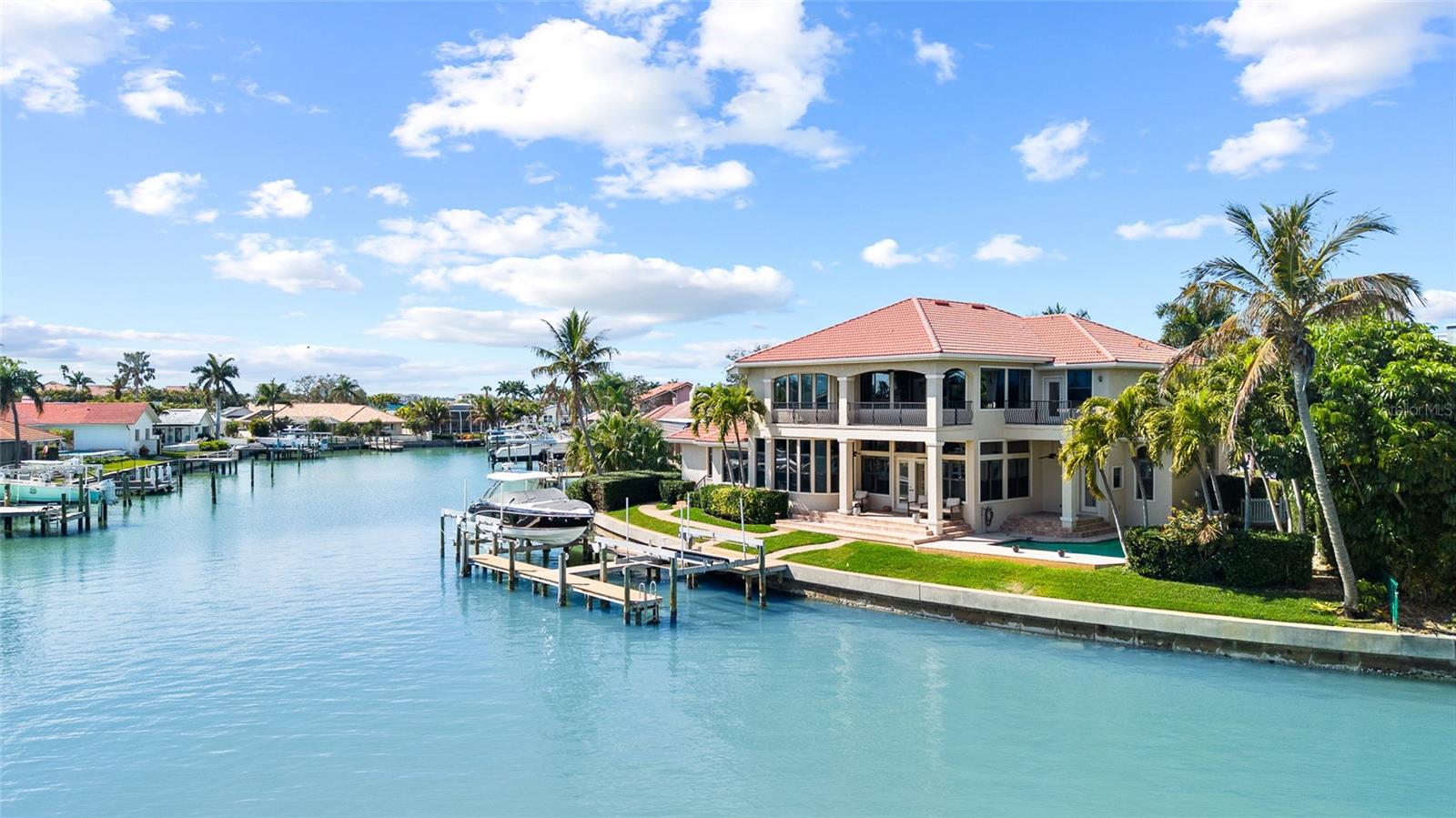 BAYWAY ISLES - Residential