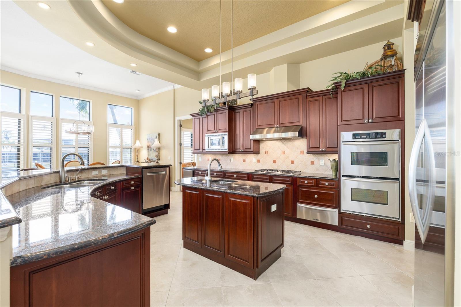 BAYWAY ISLES - Residential
