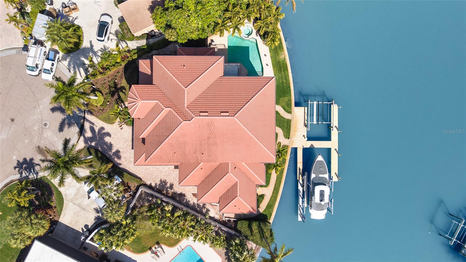BAYWAY ISLES - Residential