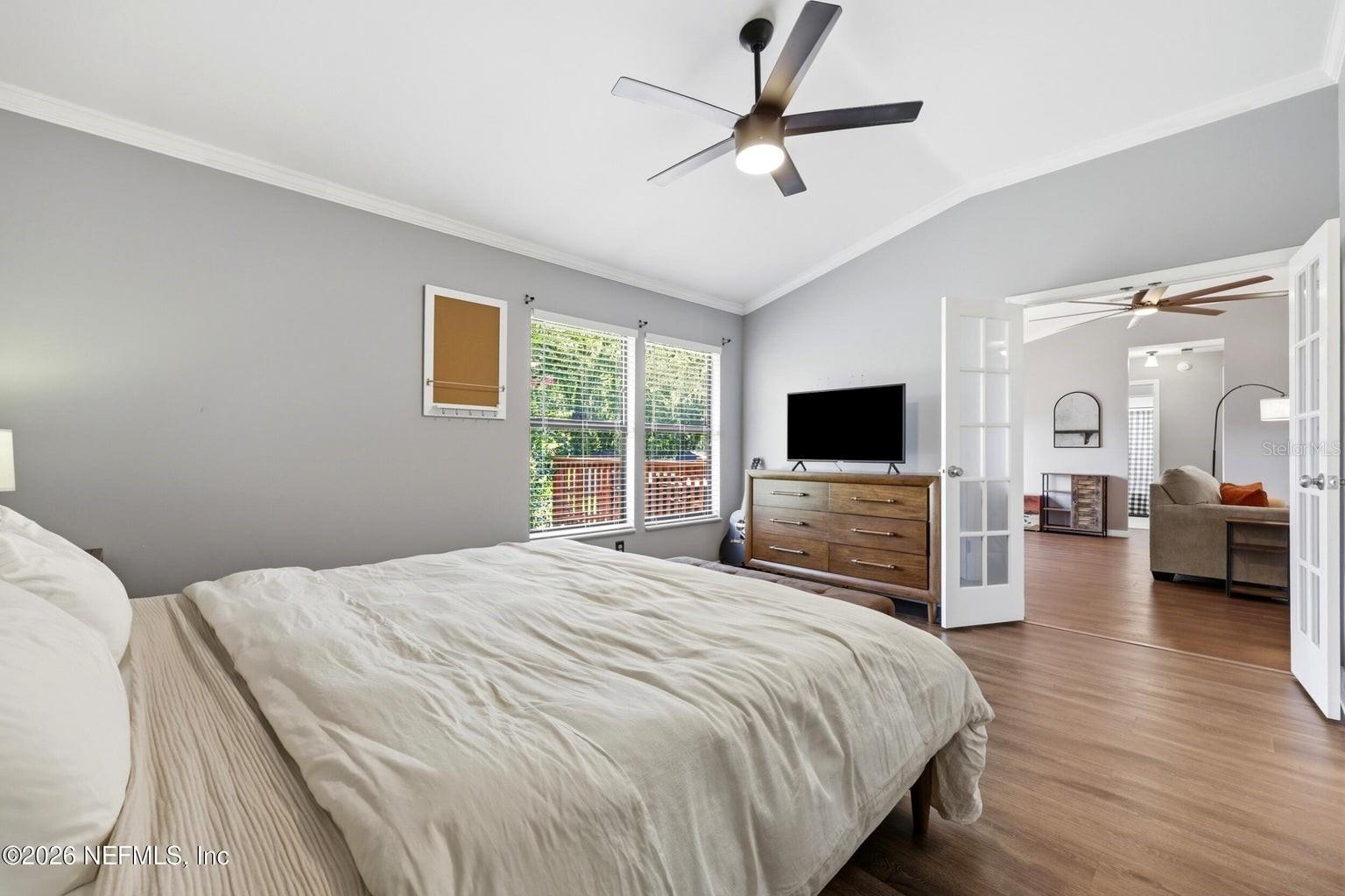 RIVER POINT - Residential