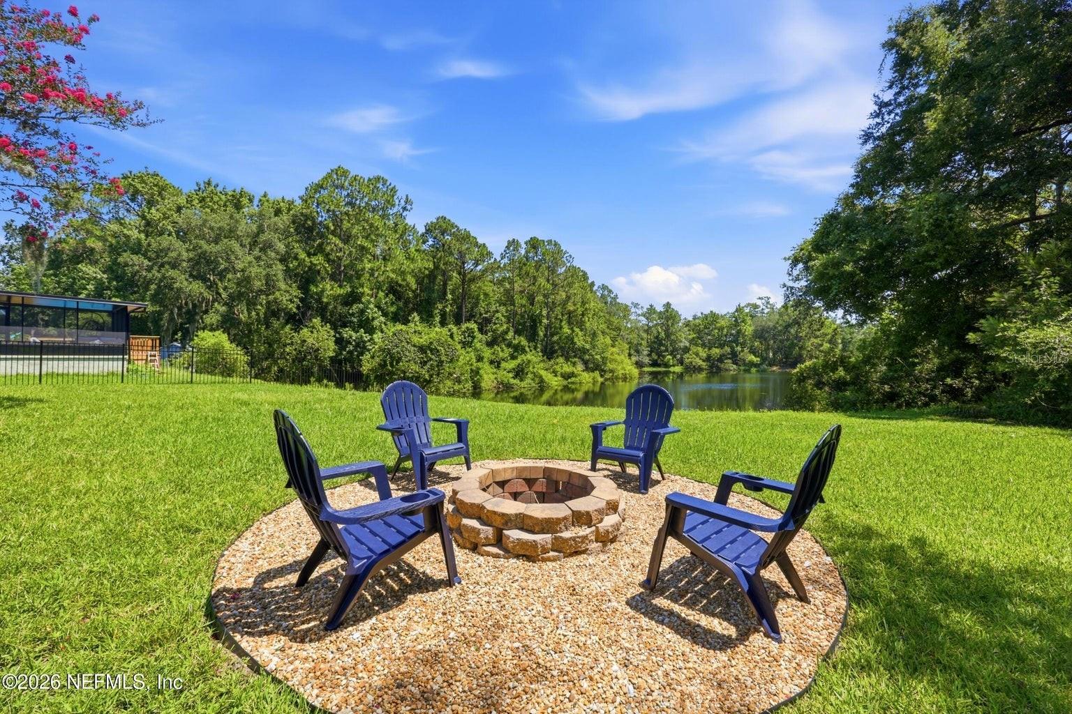 RIVER POINT - Residential