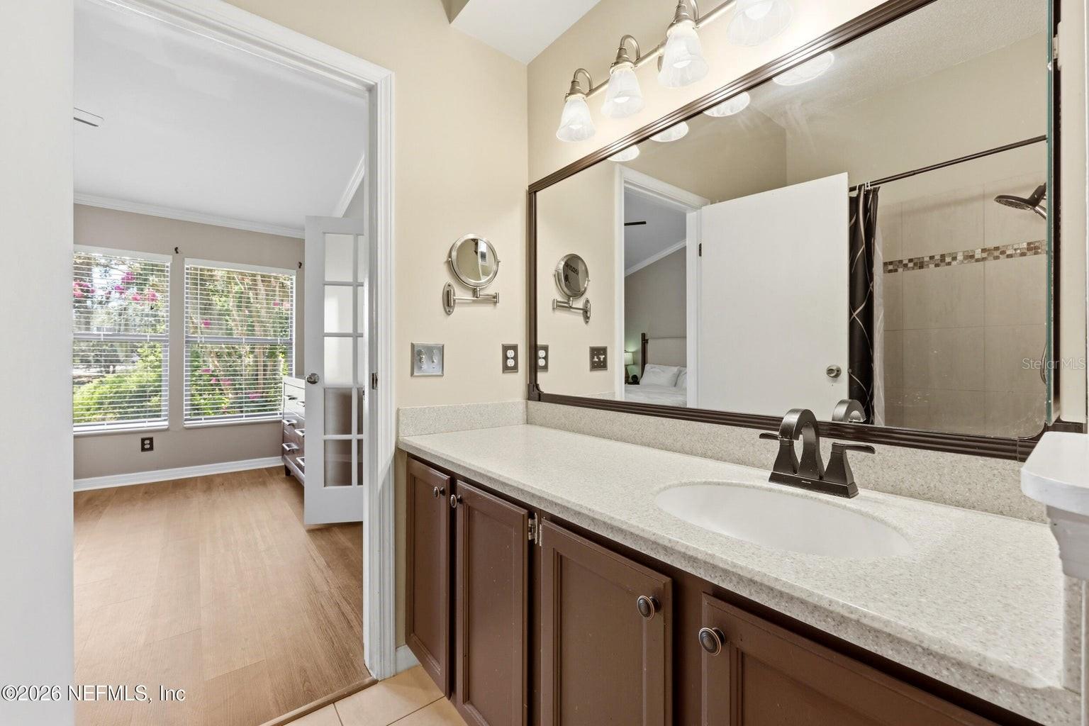 RIVER POINT - Residential