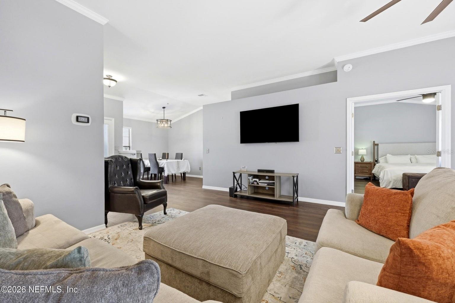 RIVER POINT - Residential
