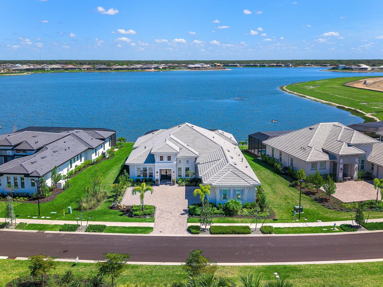 WILD BLUE/WATERSIDE PH 1 - Residential