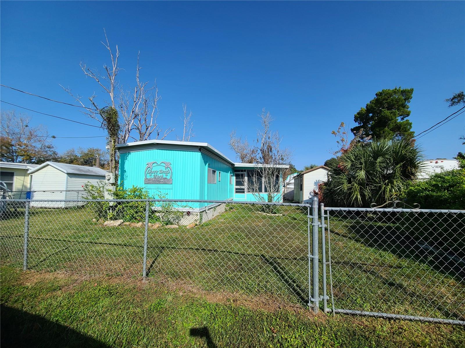 WEEKI WACHEE GARDENS - Land