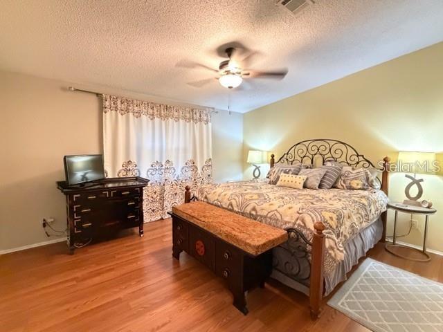 LADY LAKE ORANGE BLOSSOM GARDENS UNIT 14 - Residential Lease