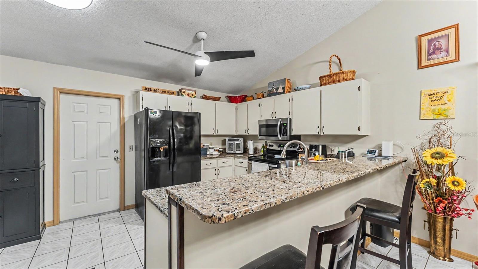 CASA DEL LAGO CONDO - Residential
