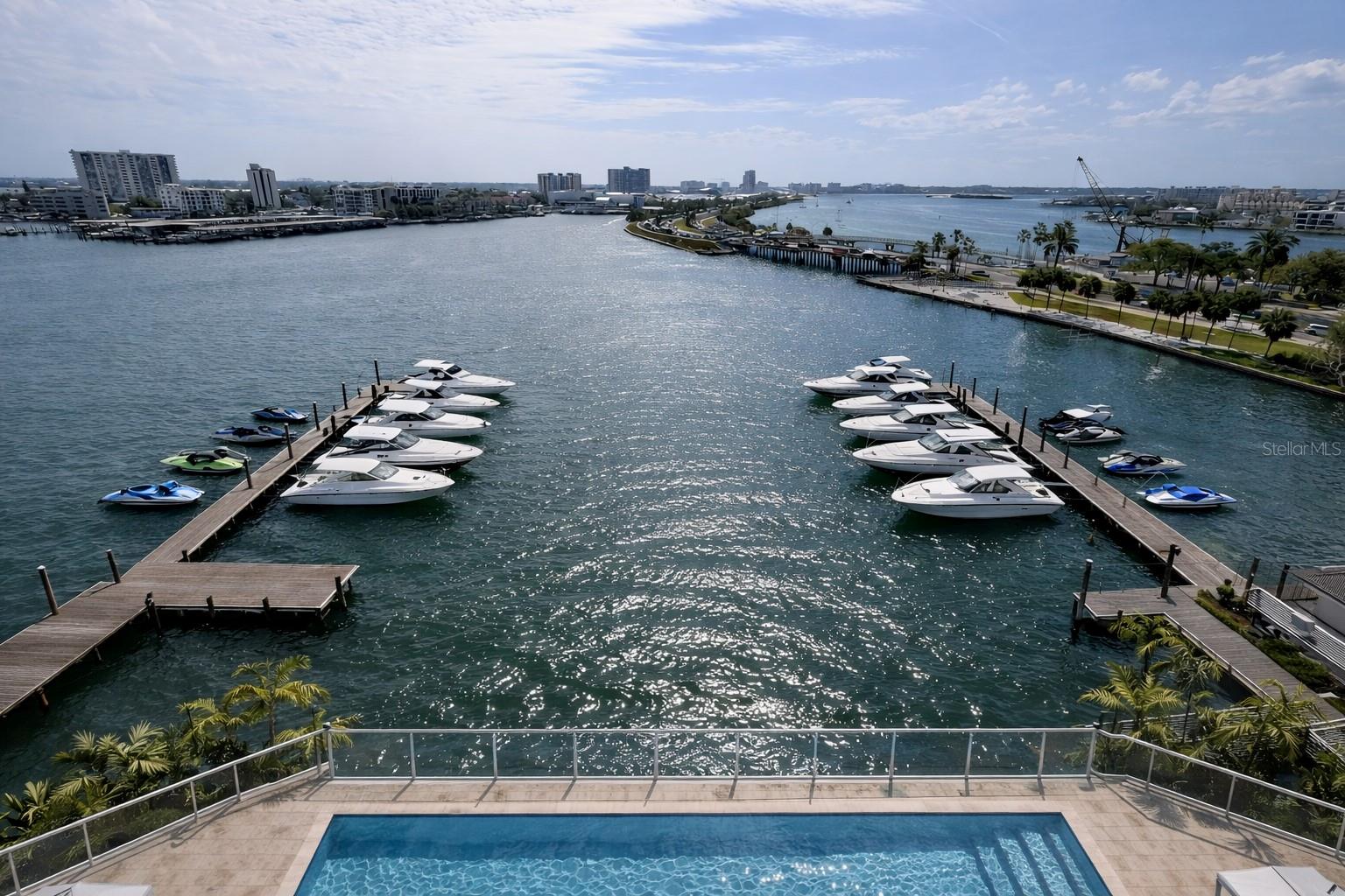 CW RESORT - Residential