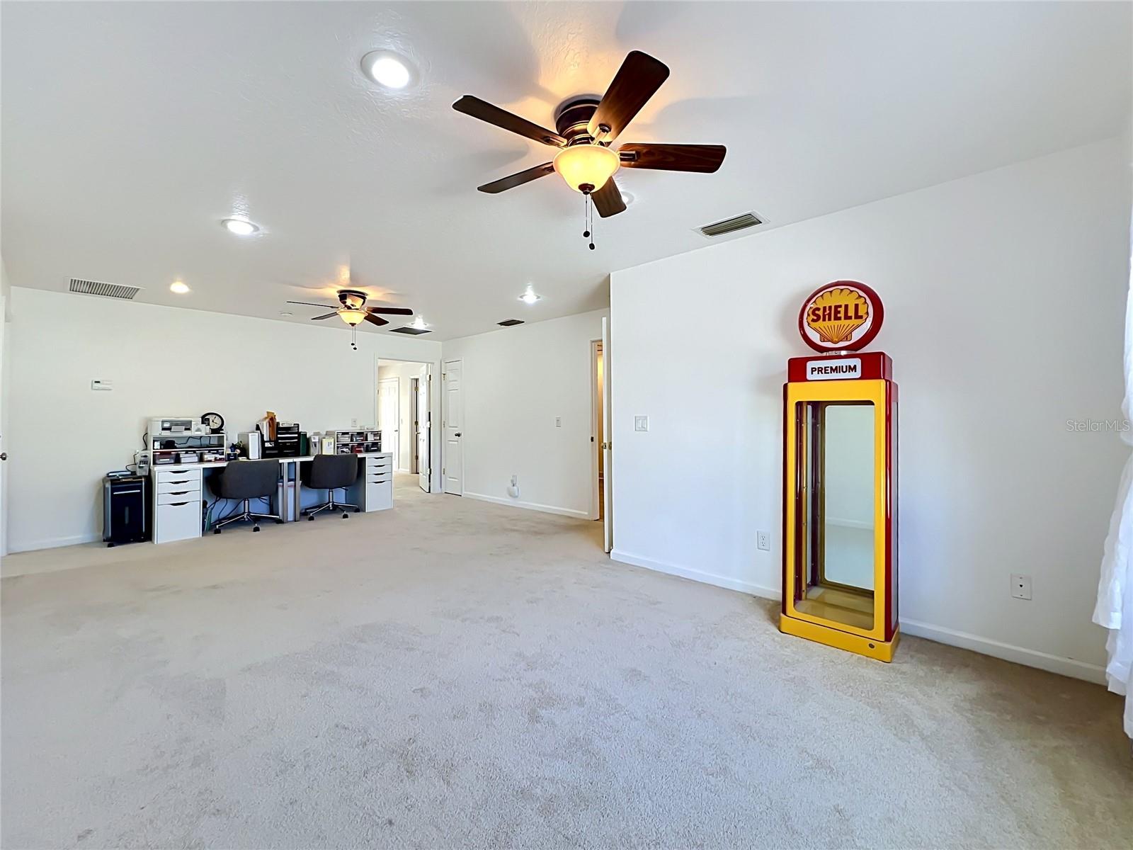 CURRYVILLE WOODS - Residential