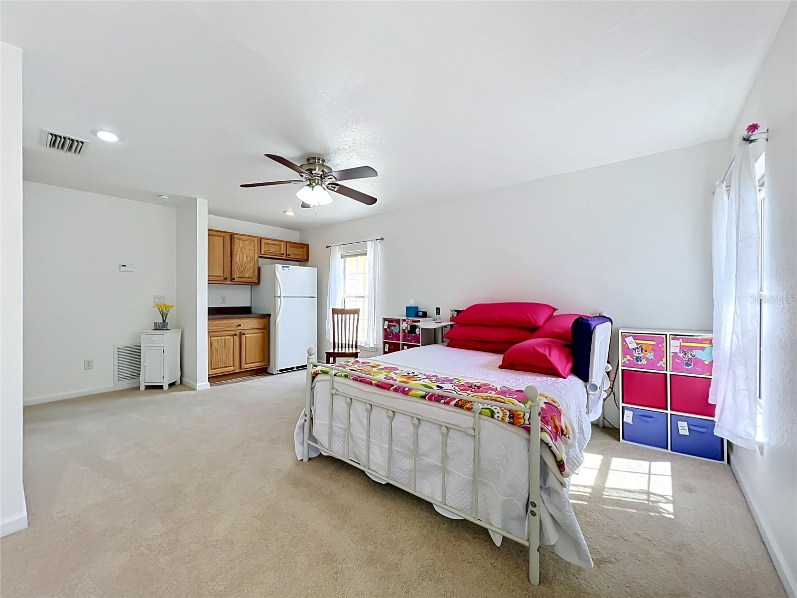 CURRYVILLE WOODS - Residential