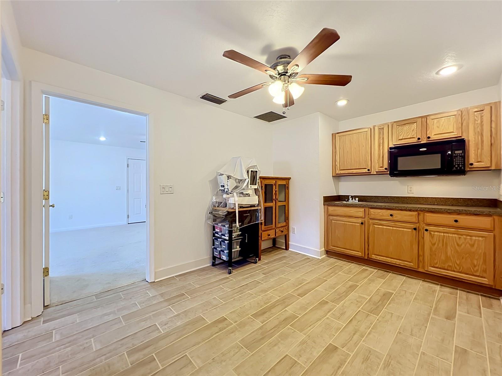 CURRYVILLE WOODS - Residential