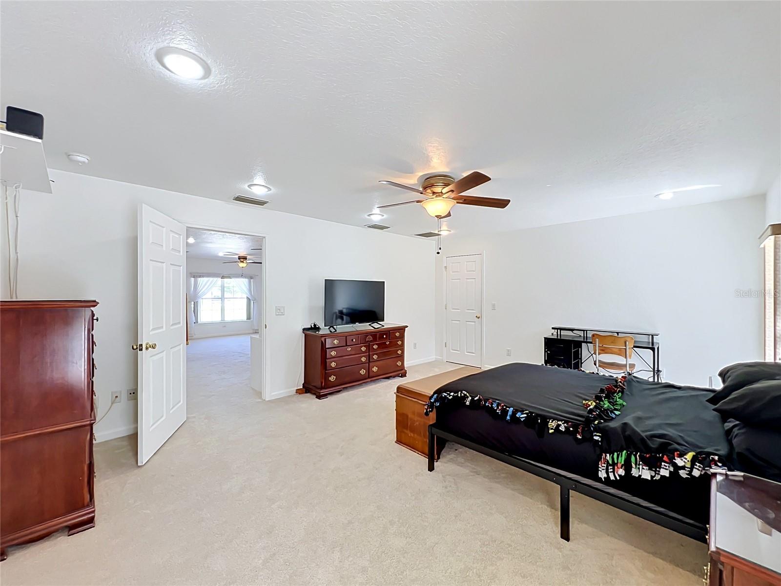 CURRYVILLE WOODS - Residential