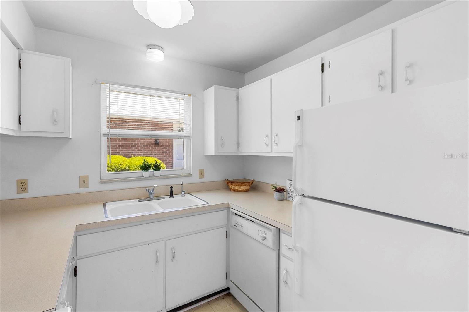 FAIRWAY VILLAGE - Residential
