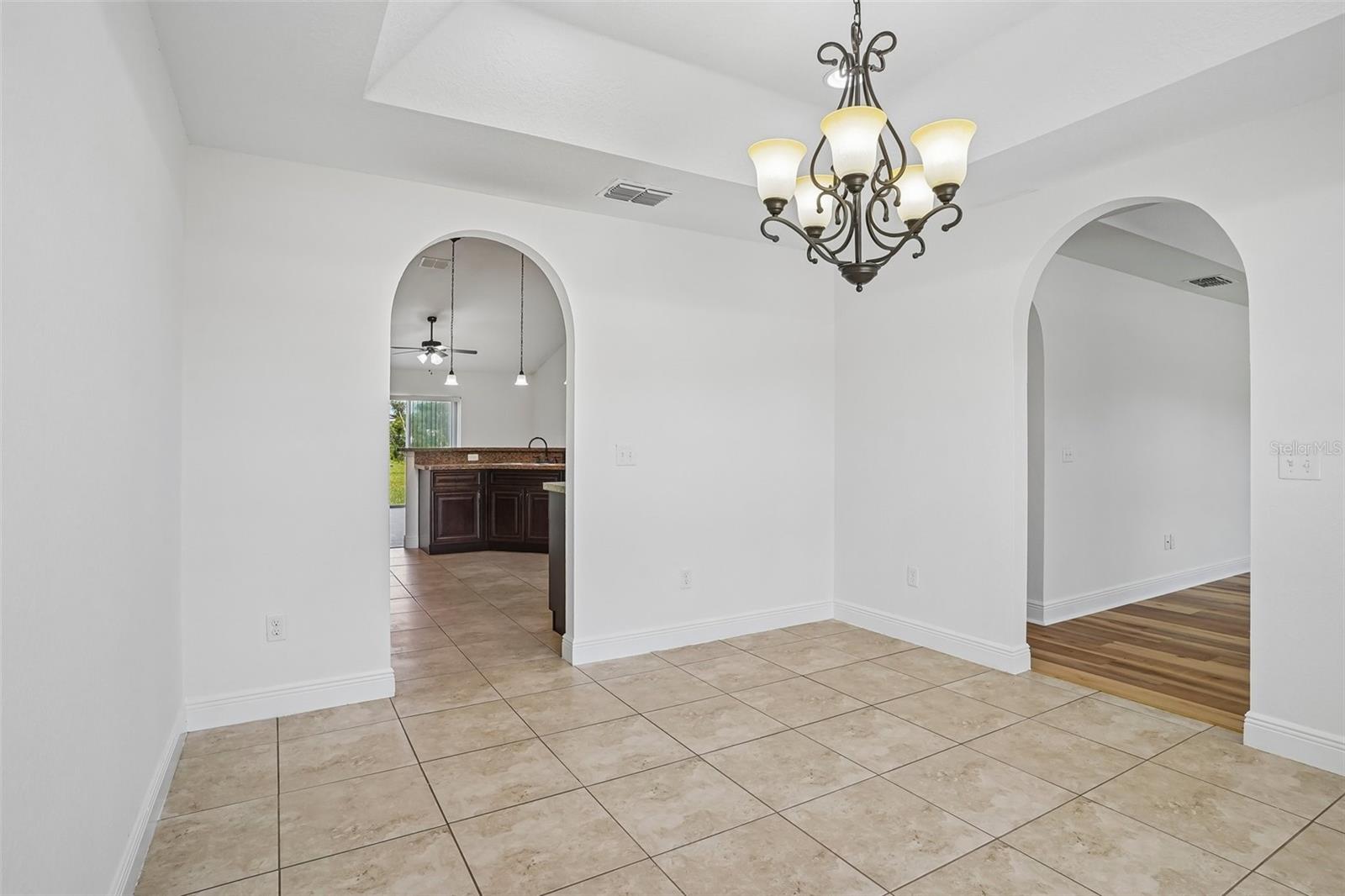 MARION OAKS UN 03 - Residential