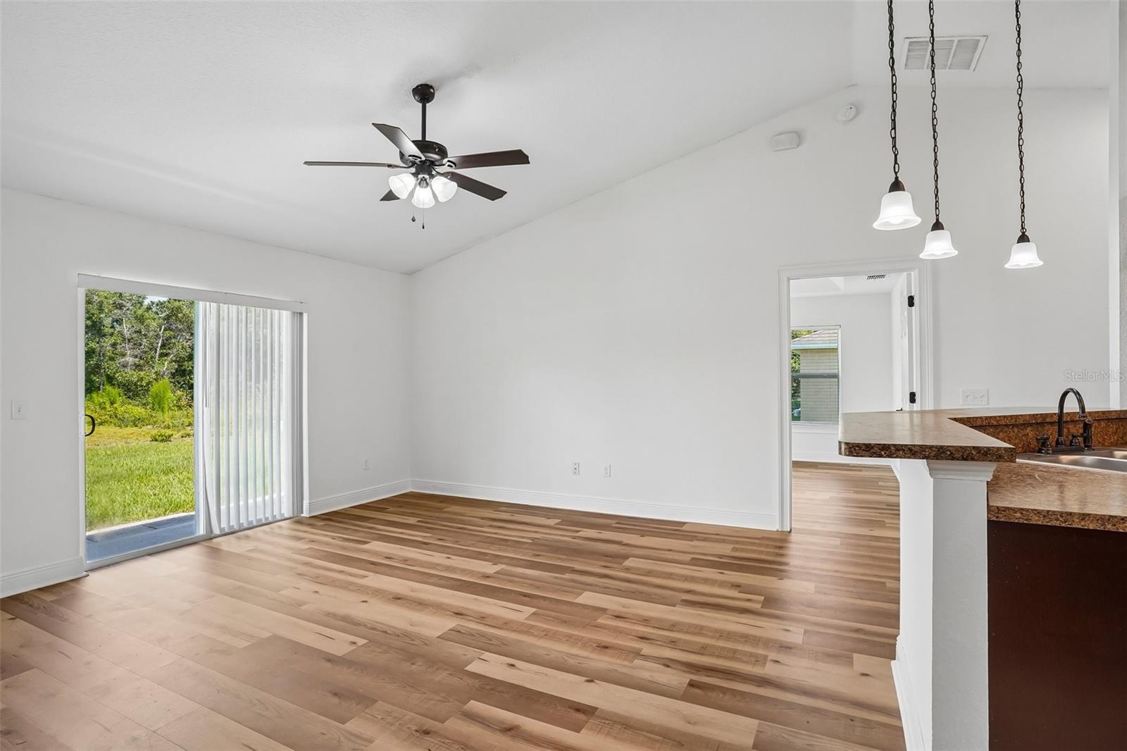 MARION OAKS UN 03 - Residential