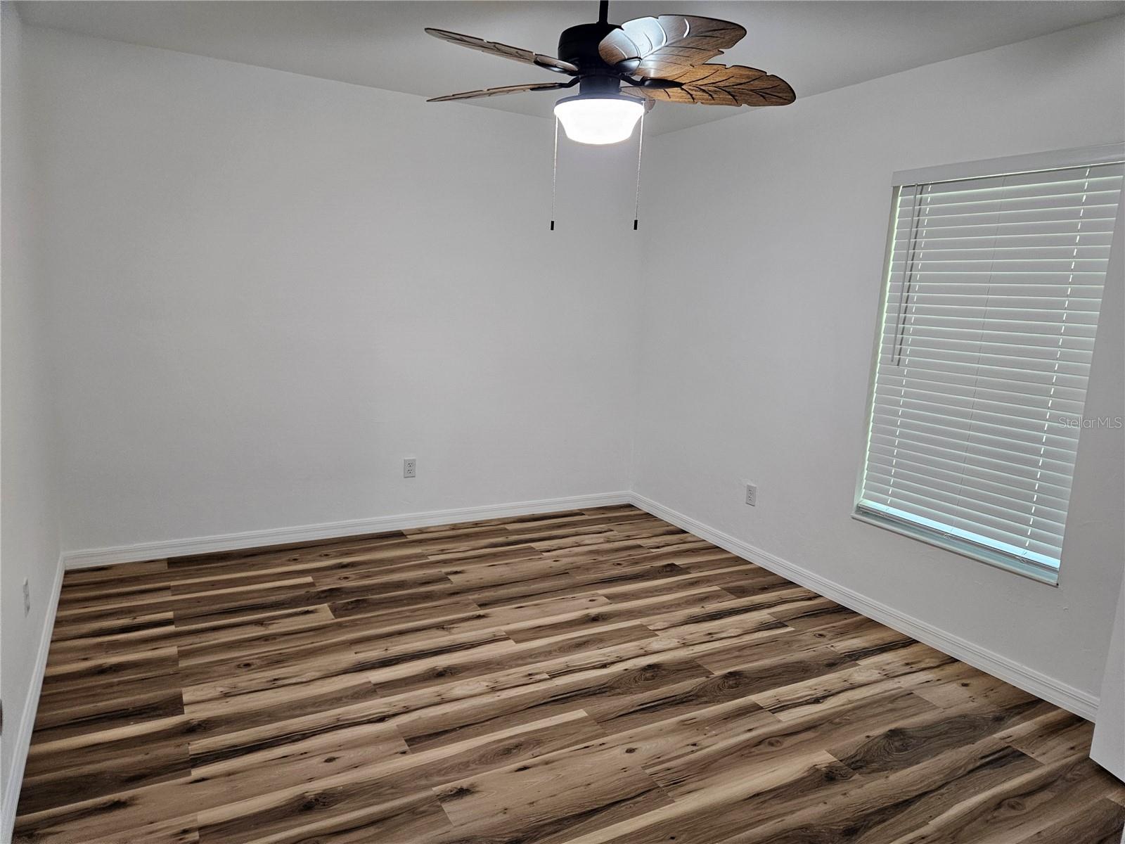 EAST WILLISTON - Residential