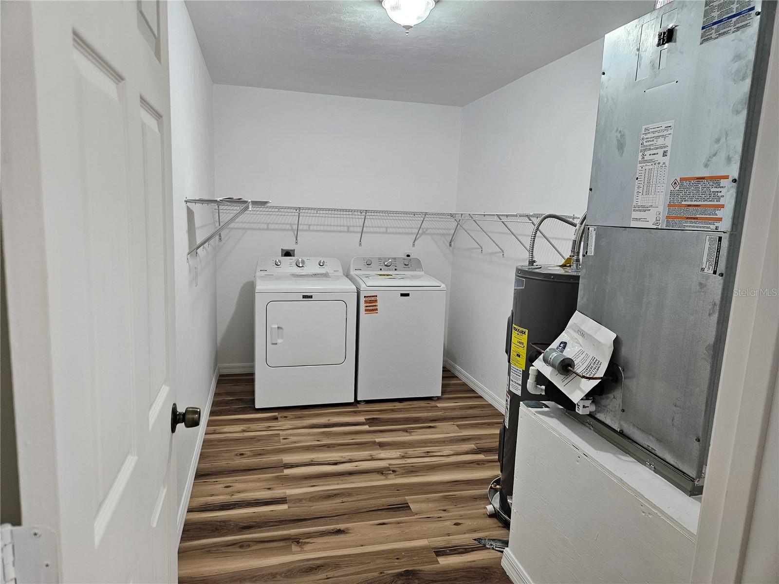 EAST WILLISTON - Residential