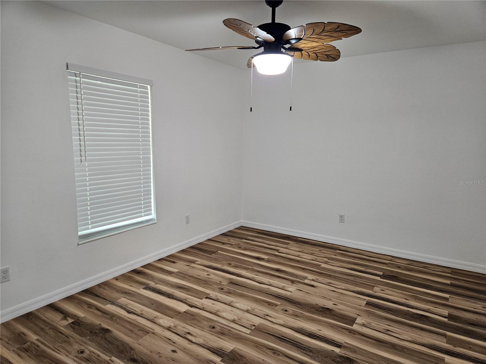 EAST WILLISTON - Residential