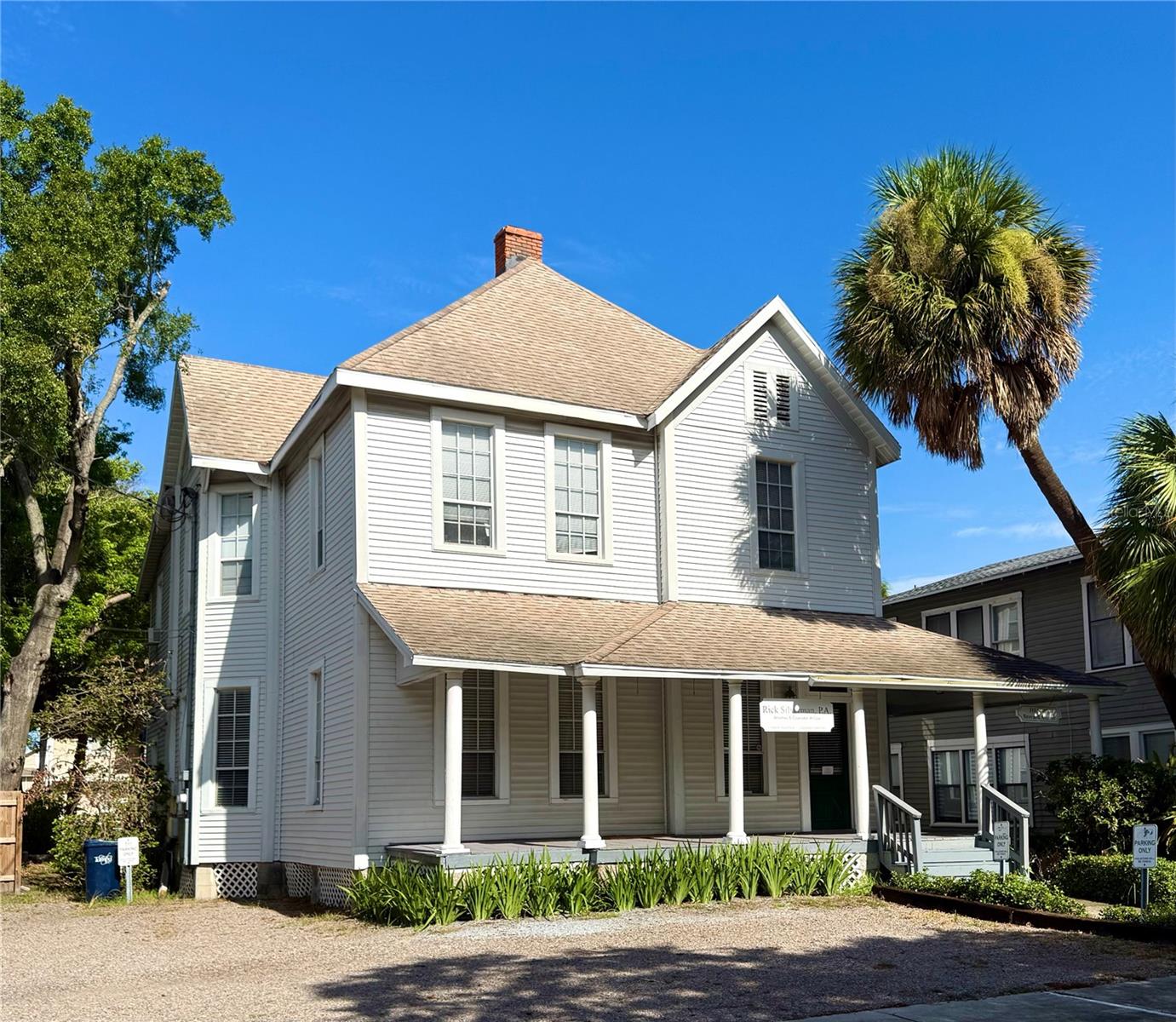 WASHINGTONS - Commercial Sale