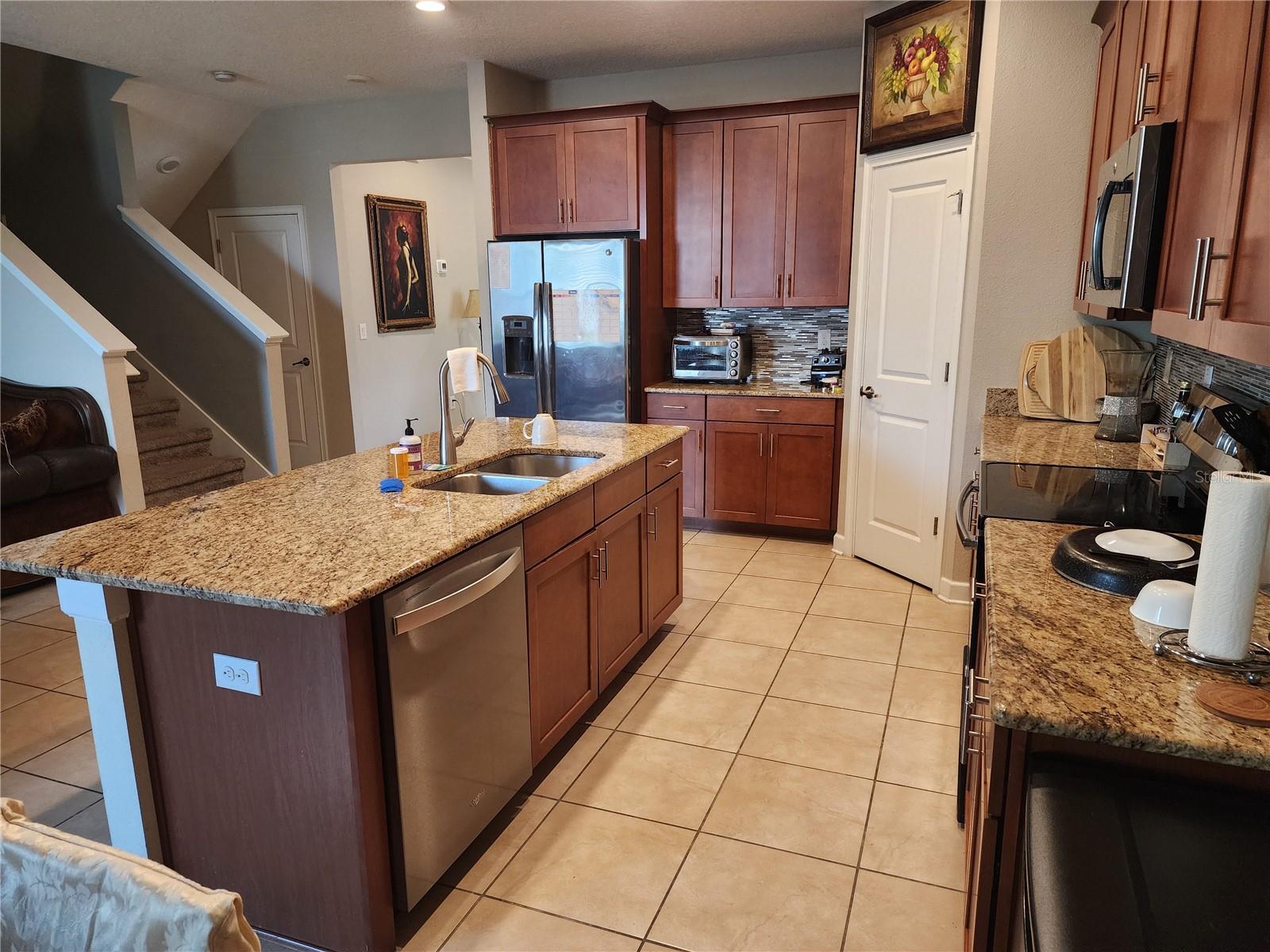 STONEYBROOK SOUTH PH F-1 - Residential Lease