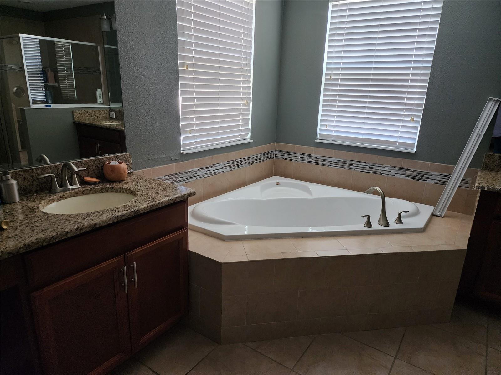 STONEYBROOK SOUTH PH F-1 - Residential Lease