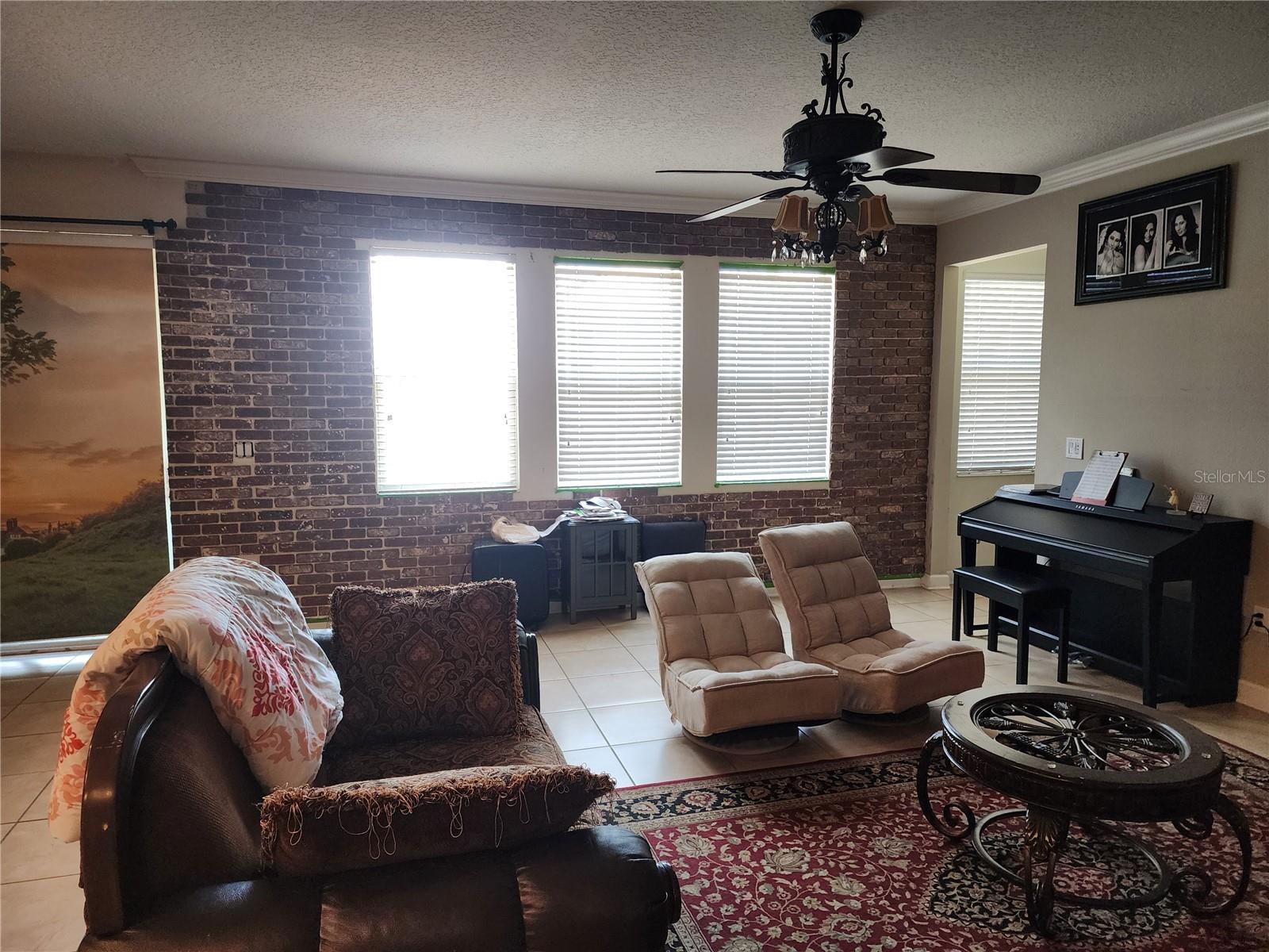 STONEYBROOK SOUTH PH F-1 - Residential Lease