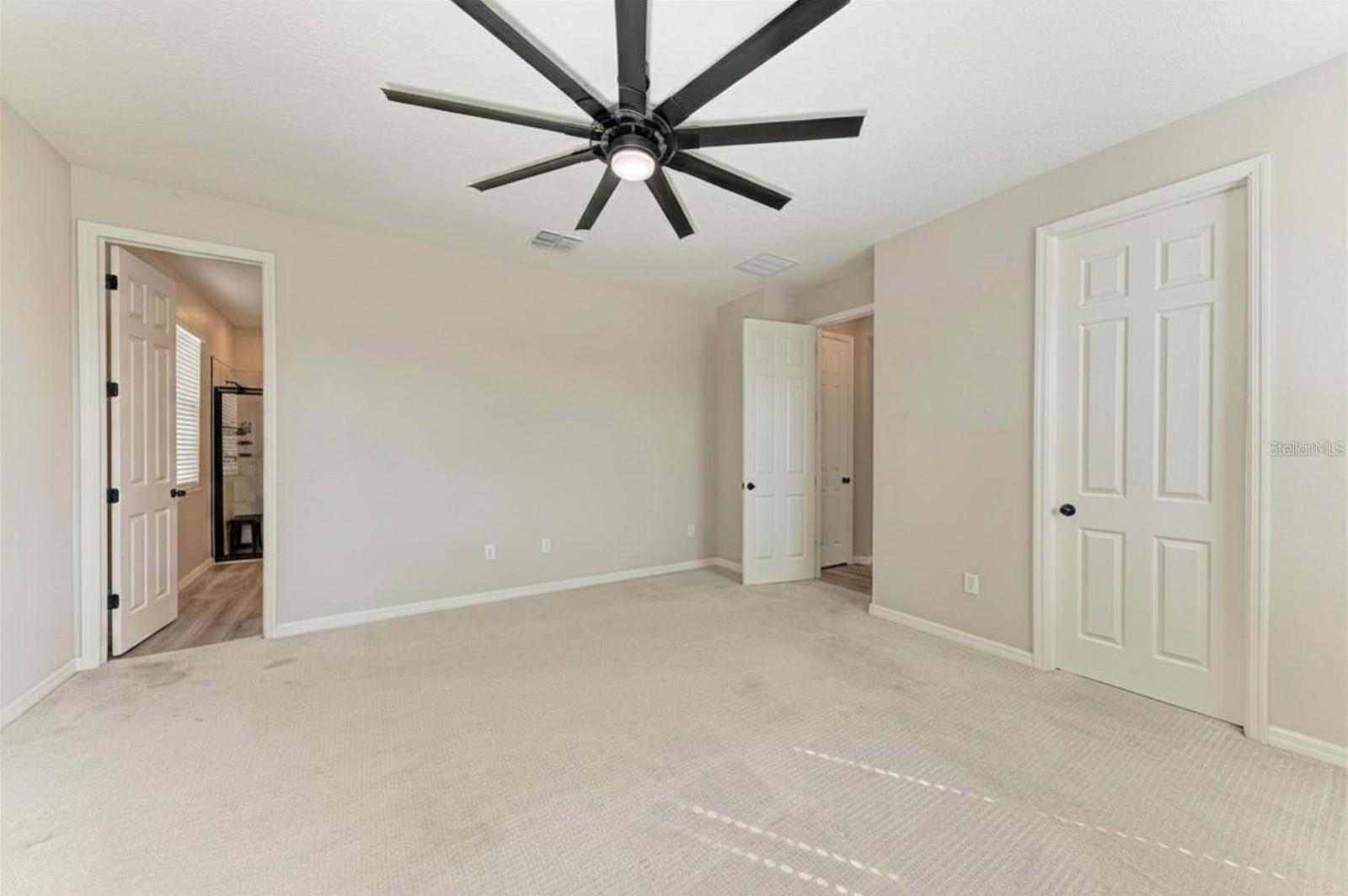 GRADY POINTE - Residential