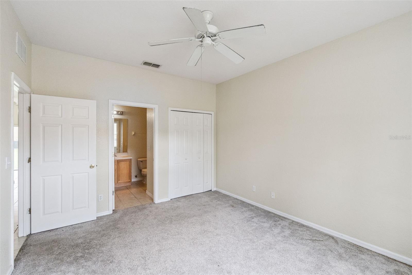 REGAL OAKS - Residential
