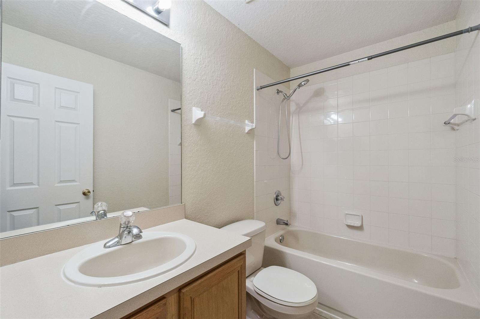 REGAL OAKS - Residential