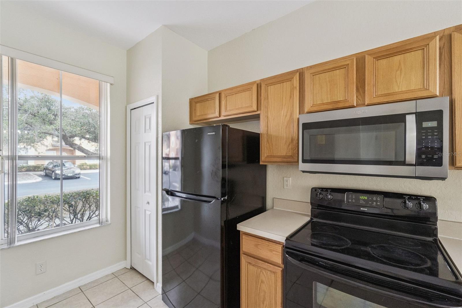 REGAL OAKS - Residential