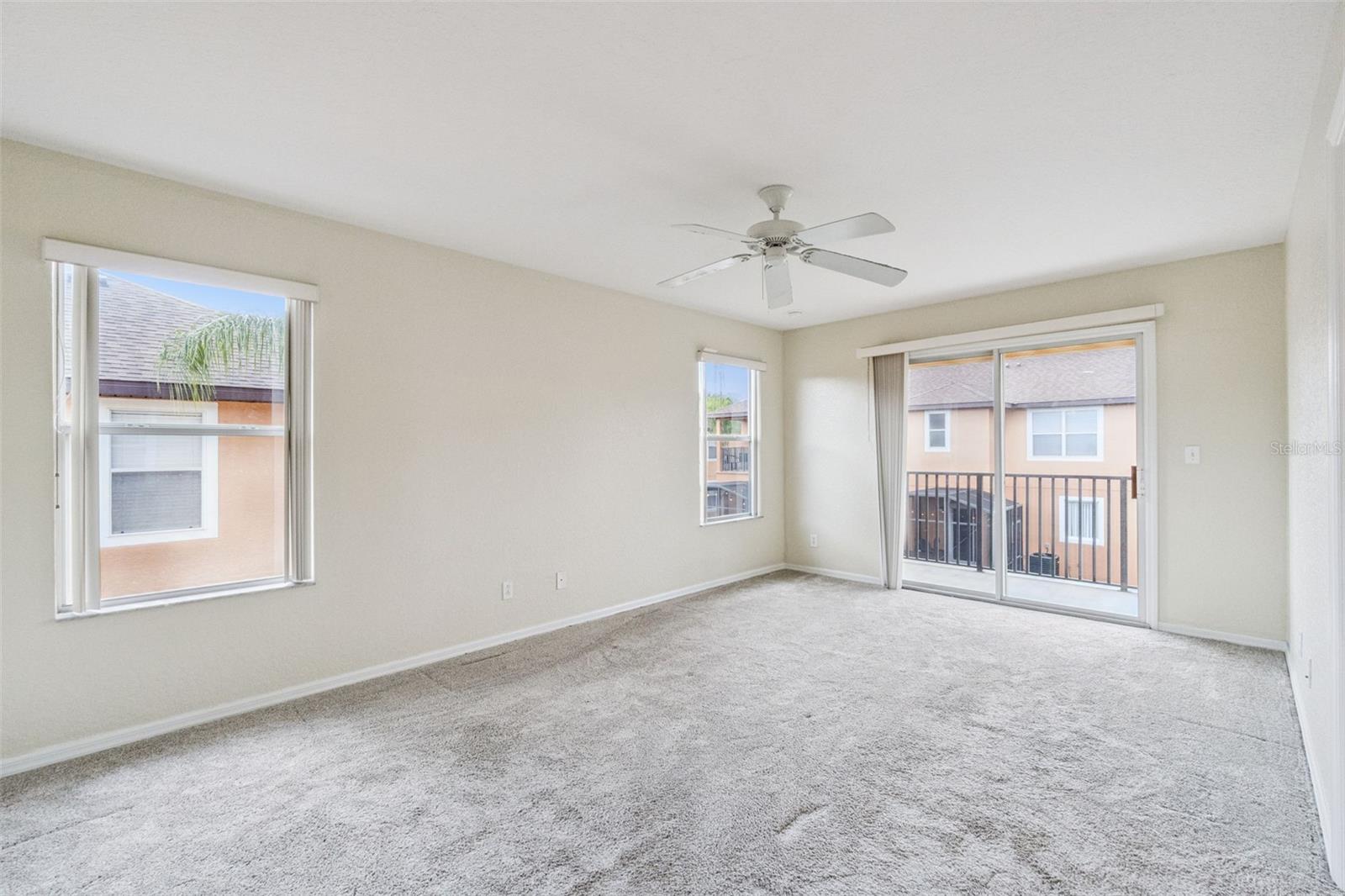 REGAL OAKS - Residential